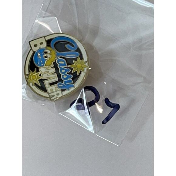 Vintage Classy Bowler Womens Bowling Lapel Pin 1” Inch Round Cursive - Picture 4 of 4